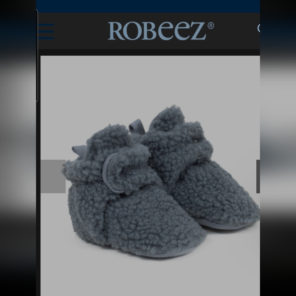 NWT Robeez Snap booties size 3-6 months